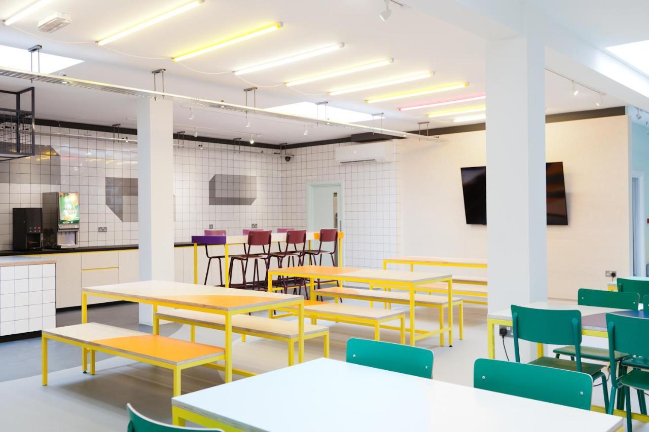 Via Limehouse Hostel London Exterior photo